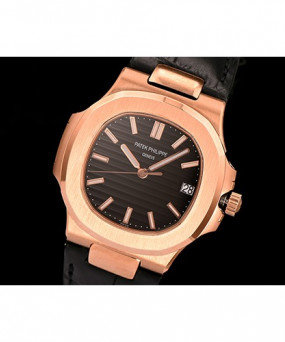 파텍필립 노틸러스-32 5711R-001